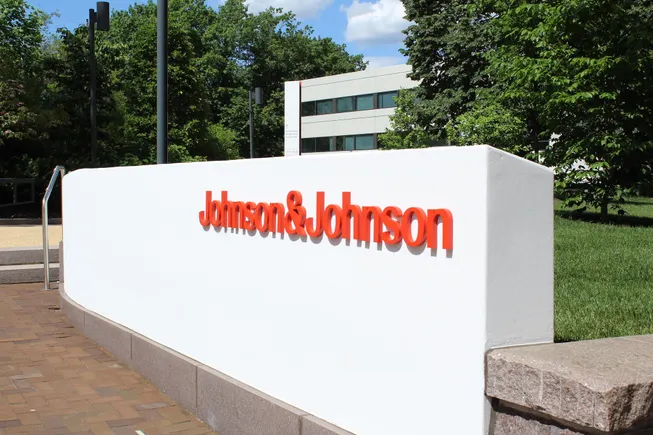 J&j-teams-with-nvidia,-amazon-on-fund-for-ai-surgery-solutions-–-medtech-dive