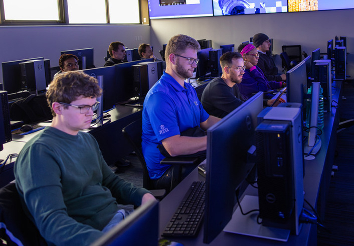 college-of-engineering-&-computer-science-launches ai-degree,-offering-competitive-edge