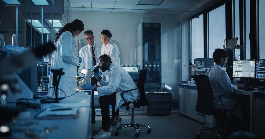 the-future-of-academic-core-labs:-scaling-operational-excellence-without-increasing-staff