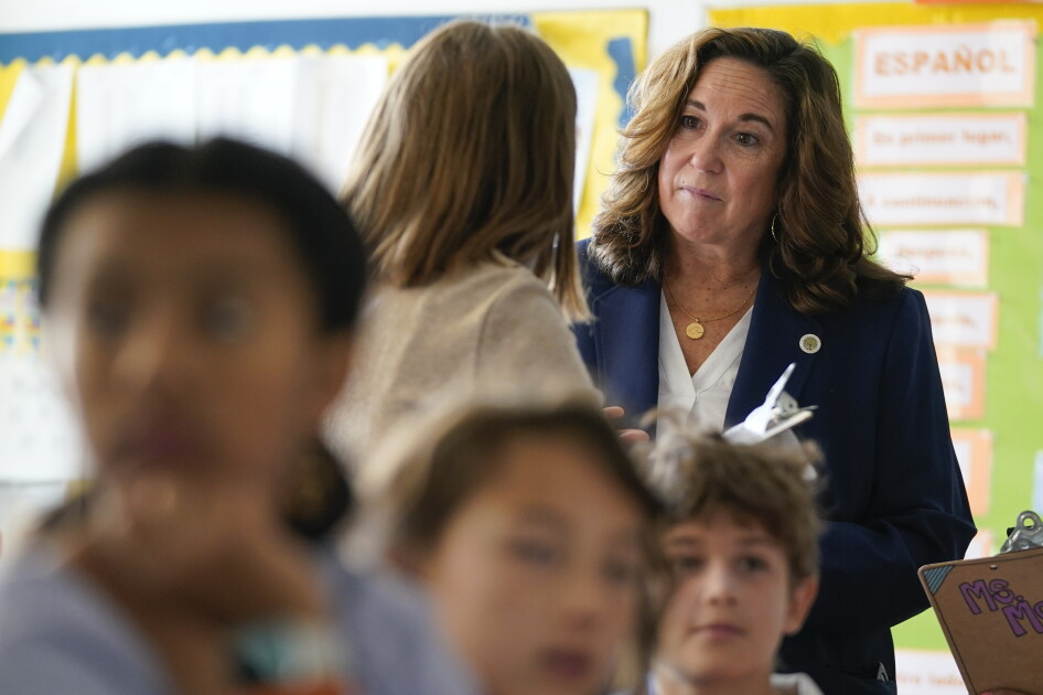 at-us.-senate-hearing,-a-call-for-ai-that-protects-‘human-judgment’-in-schools