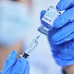 ai-reveals-why-some-people-respond-better-to-the-covid-19-vaccine-than-others