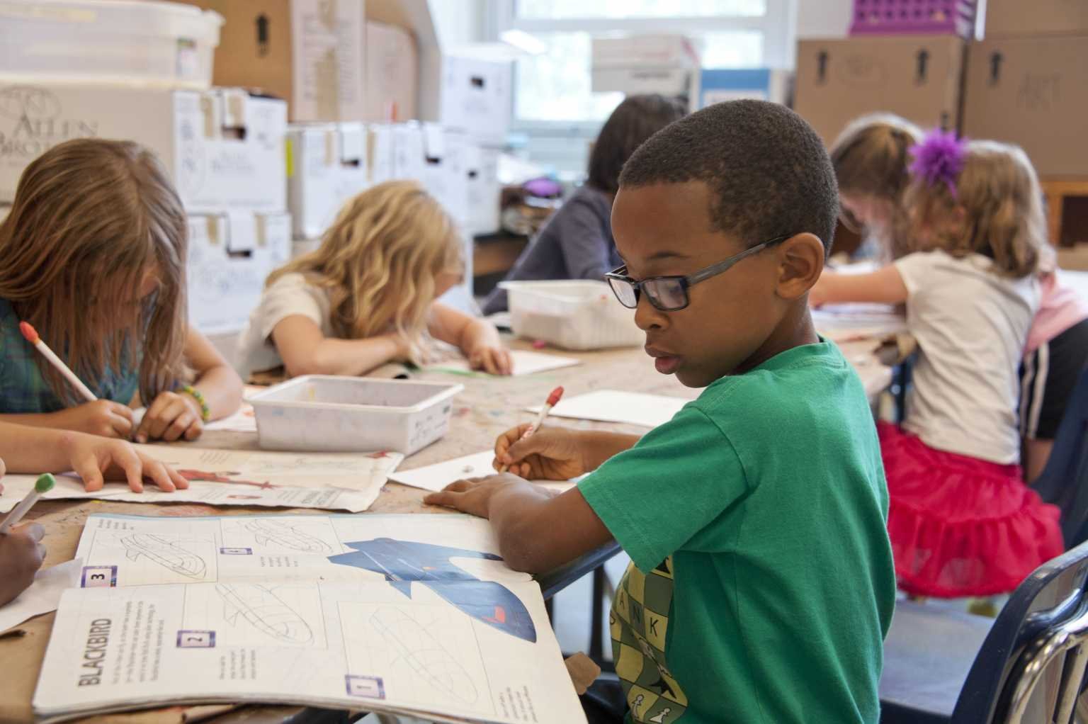 ‘fake-intelligence’:-how-ai-is-dumbing-down-our-kids-and-why-they-need-to-struggle